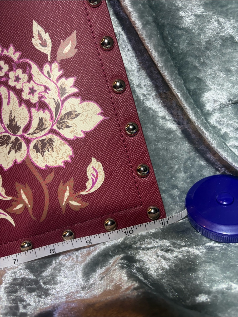 White House Black Market Red Studded Floral Wrist Clutch - Picture 4 of 5